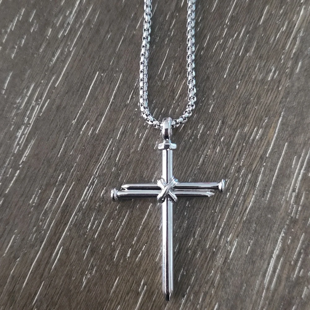 Stainless Steel Cross Pendant Chain Necklace